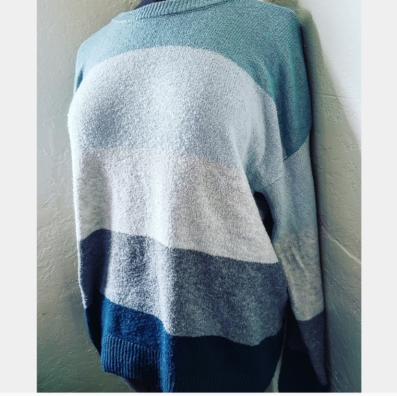 Time & Tru Soft Sweater - Picture 2 of 5